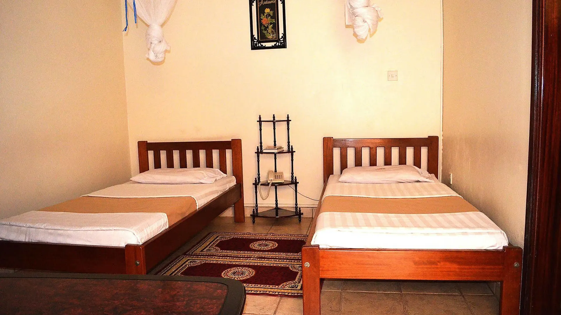 ***  Victoria Travel Hotel Kampala Uganda